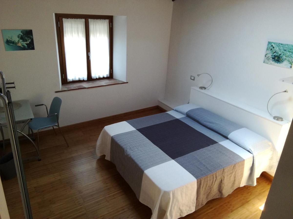 B & B Via Di Mezzo Coreglia Antelminelli Kültér fotó