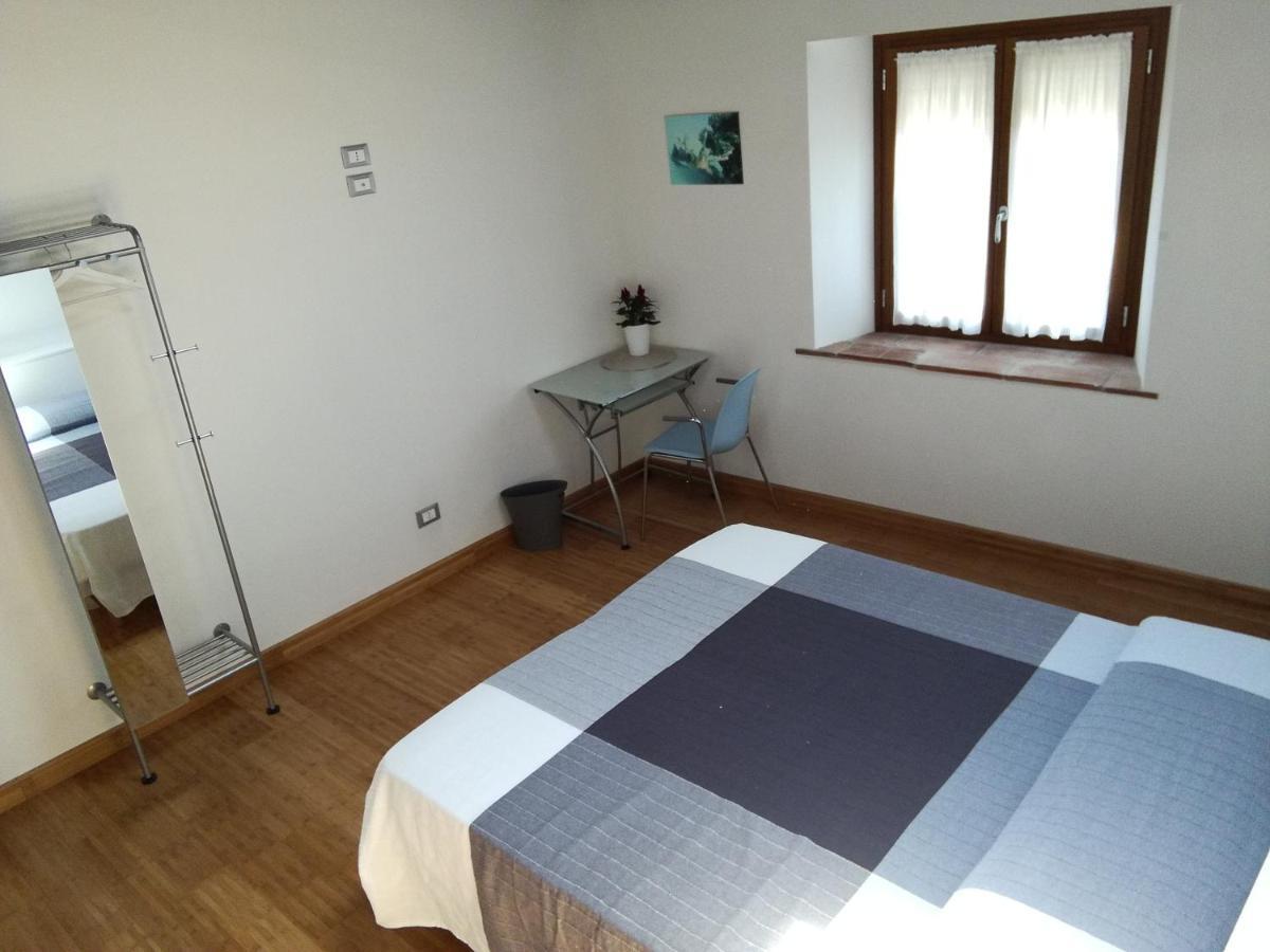 B & B Via Di Mezzo Coreglia Antelminelli Kültér fotó